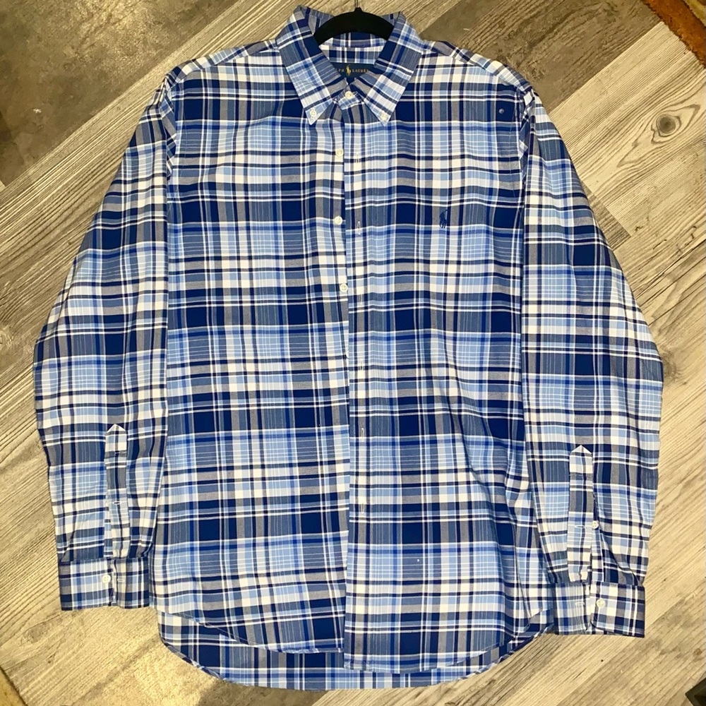 Like new men’s Ralph Lauren Polo Plaid Button down shirt